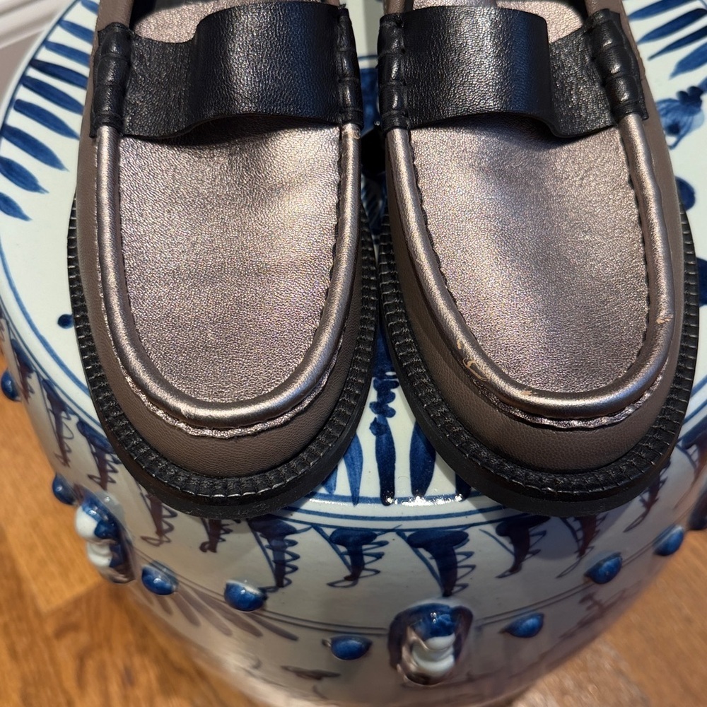 Pedro Garcia Stina metallic leather slip-on loafer - Picture 4 of 6